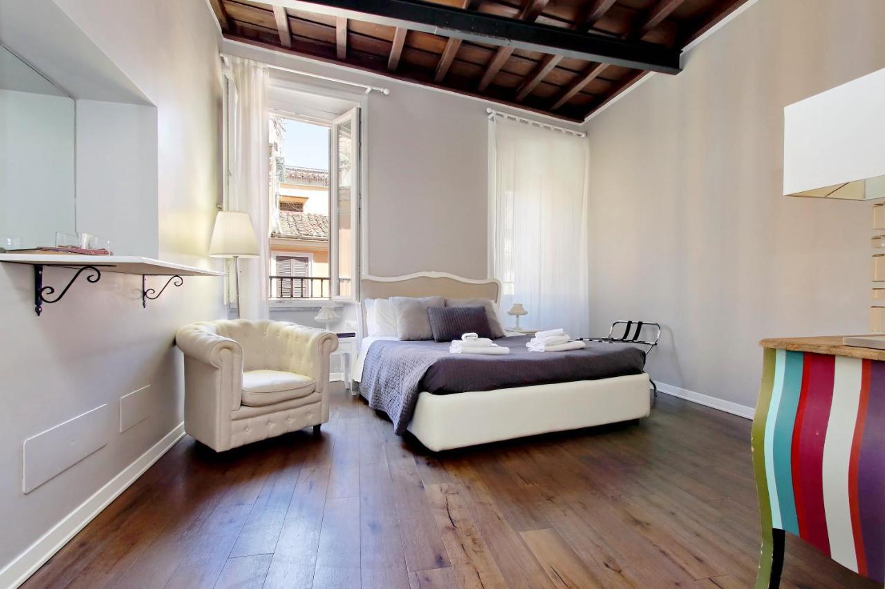 Apartamento Beautiful Apt Camilla 30 Mt From Piazza Di Spagna
